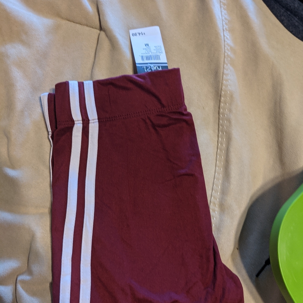 Brand new leggings